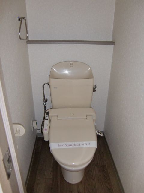 トイレ　清潔感のあるトイレ
