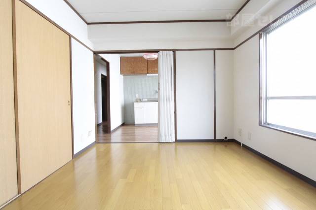 その他部屋・スペース　※４０１号室内装写真参照