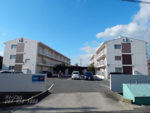 建物外観　外観写真（昼）