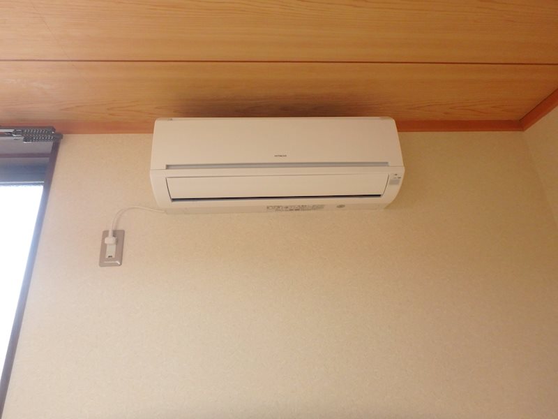 その他設備　エアコン1台