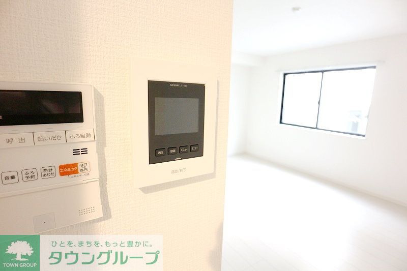 セキュリティ　モニター付きインターホン