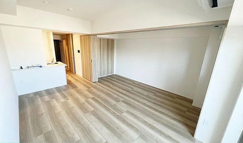 居室・リビング　写真は同タイプ住居です。
