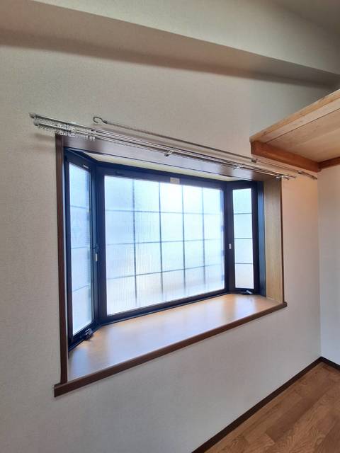 その他部屋・スペース　おしゃれな出窓