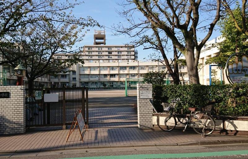 小学校　こすげ小学校（小学校）まで750m