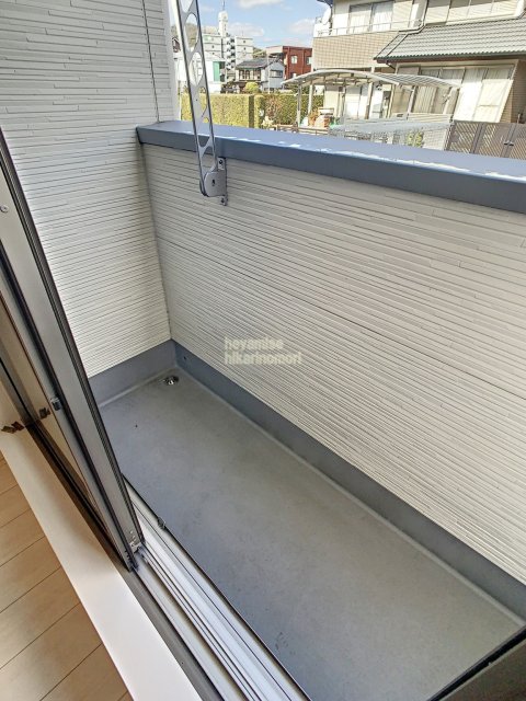 バルコニー　写真は別号室。