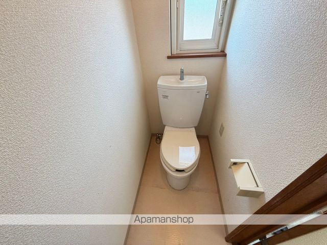 ラ・クール日吉のトイレ写真
