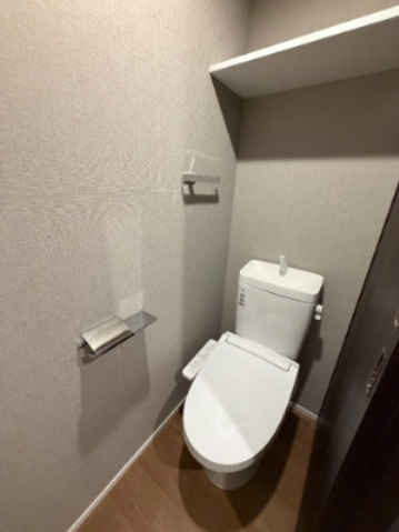トイレ　※別部屋参考写真
