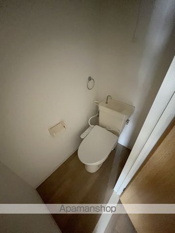 ライヴリー加納のトイレ写真