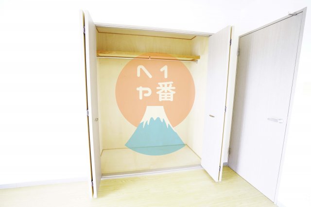 収納　クローゼット