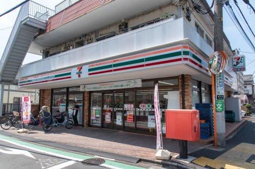 コンビニ　セブンイレブン 四つ木店（コンビニ）まで620m