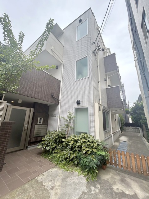建物外観　★デザイナーズマンション★