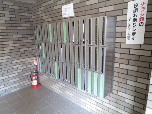 エントランス　☆メールＢＯＸ☆