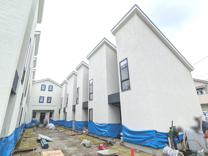 建物外観　建築中
