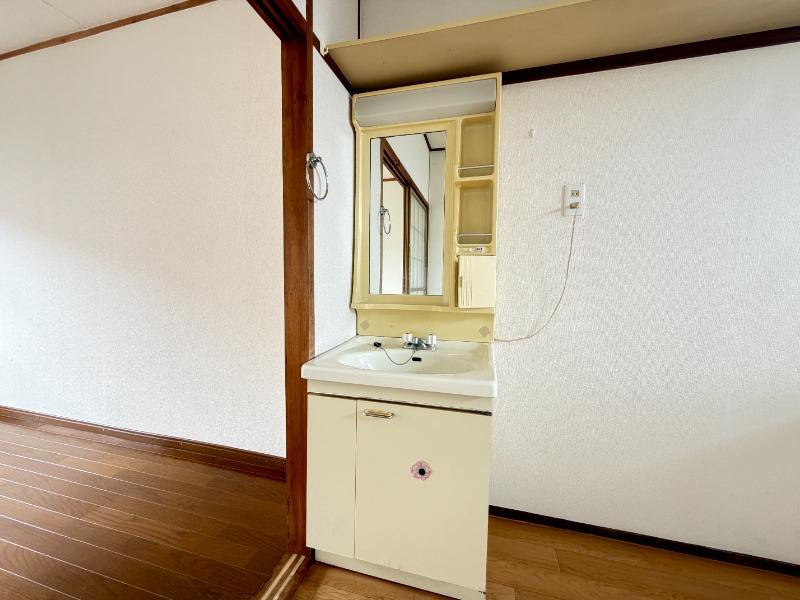 洗面設備　２０１号室の写真