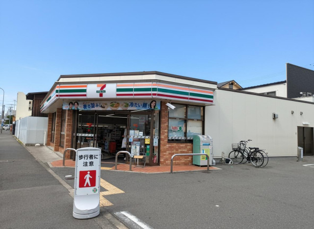 コンビニ　セブン－イレブン　京都烏丸十条店（コンビニ）まで450m