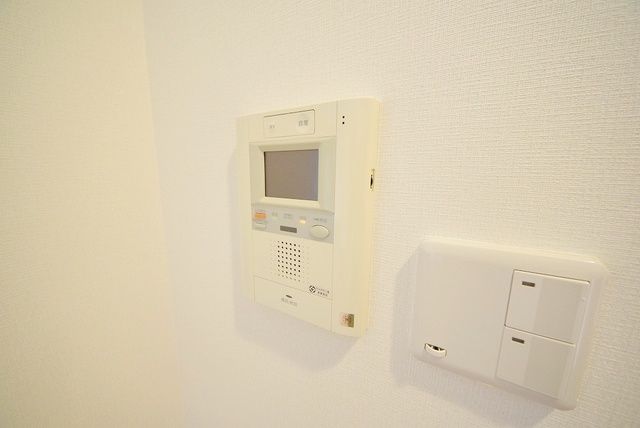 セキュリティ　★モニターフォン★オートロック付き★