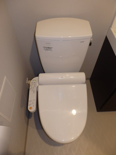 トイレ　トイレ