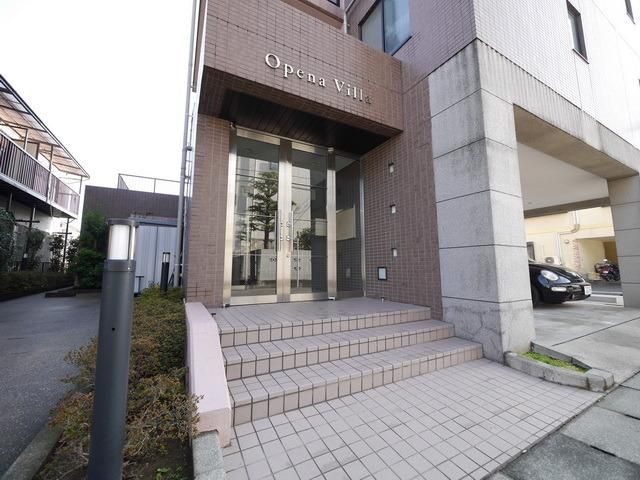 エントランス　★建物入口前★
