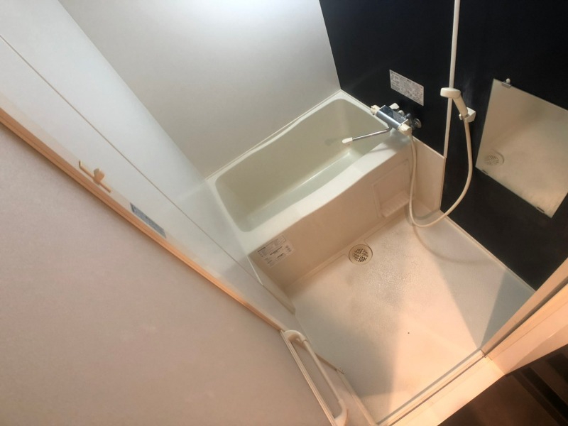 バス・シャワールーム　誰にでも使いやすい混合水栓です！便利ですね。