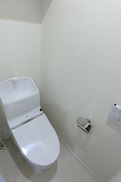 トイレ　反転タイプ別室