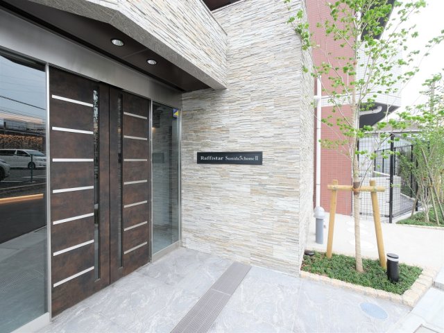 建物外観　外観は落ち着いています