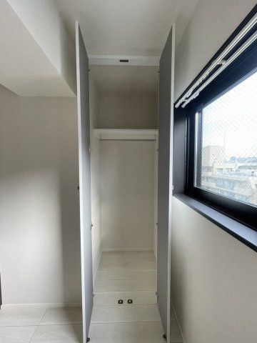 収納　写真は同タイプ住居です