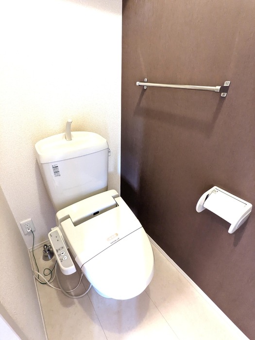 トイレ　図面と現状に相違がある場合には現状を優先