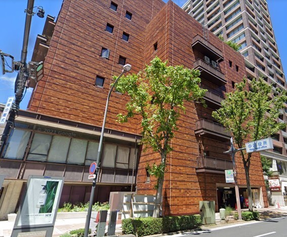 役所　横浜市中区役所（役所）まで620m