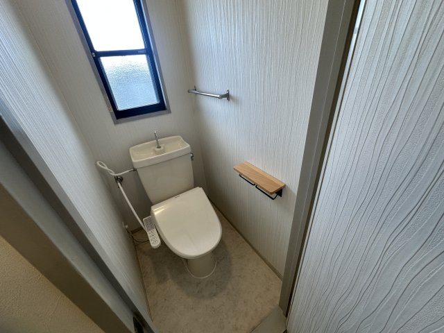 フォレストライズ御立のトイレ写真