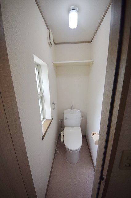 トイレ　★お部屋探しは株式会社タウンハウジング東京まで★