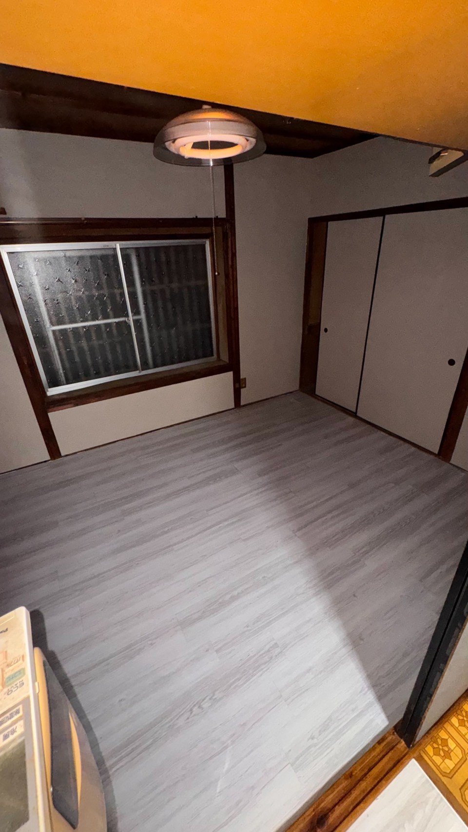 南区笠寺町中切戸建3の内装写真