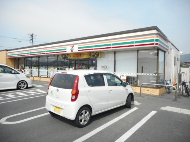 コンビニ　セブンイレブン赤磐河本店（コンビニ）まで849m