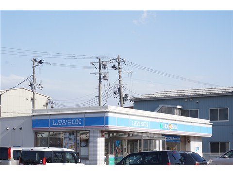 コンビニ　ローソン（コンビニ）まで650m