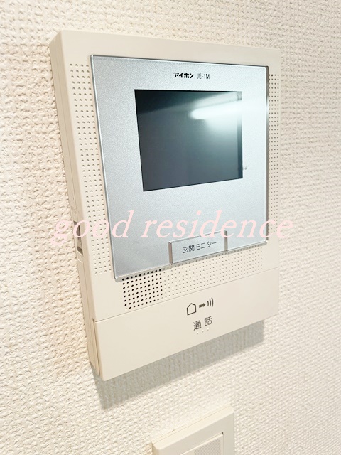 セキュリティ　【南向き♪ペットと暮らせる♪】スーパー至近住環境良好！
