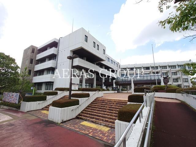 役所　多摩市役所（役所）まで911m