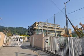 中学校　縄手南中学校（中学校）まで454m
