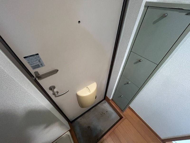 玄関　別号室イメージ