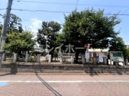 その他　白山神社 (嶺白山神社)（その他）まで330m