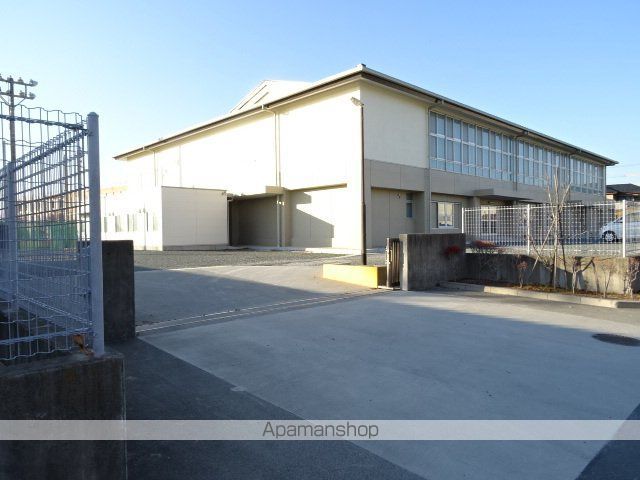 中学校　可美中学校（中学校）まで933m
