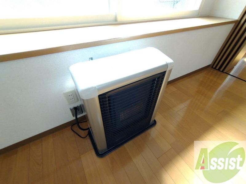 その他設備　灯油暖房です。札幌の寒い冬もこれで大丈夫！