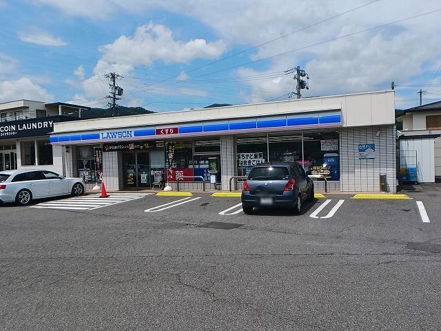 コンビニ　ローソン　岡谷小萩三丁目店（コンビニ）まで710m