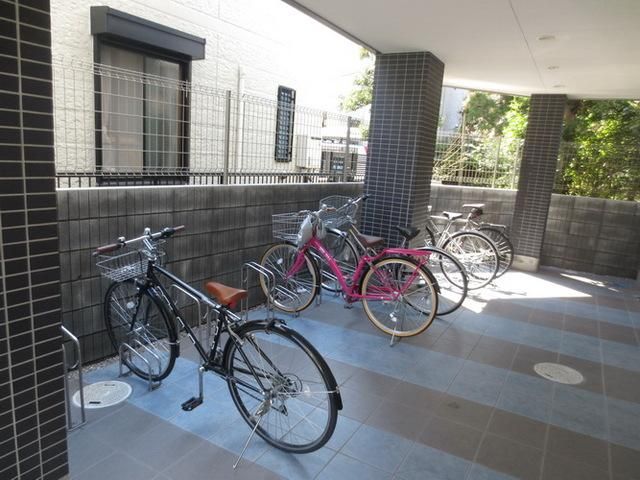 その他共有部分　★屋根付き自転車置き場★