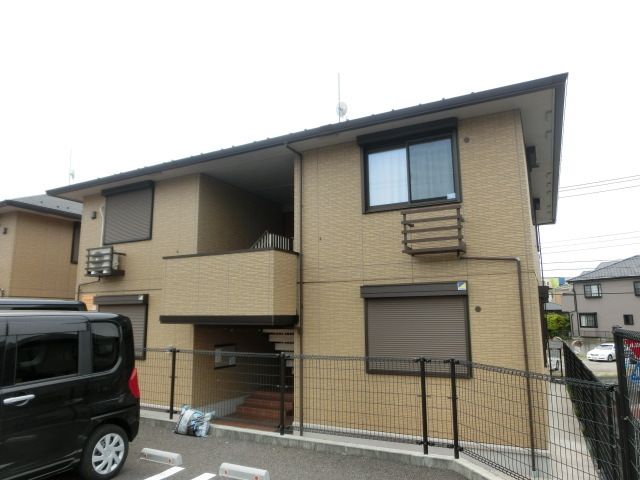 エントランス　全戸角部屋です