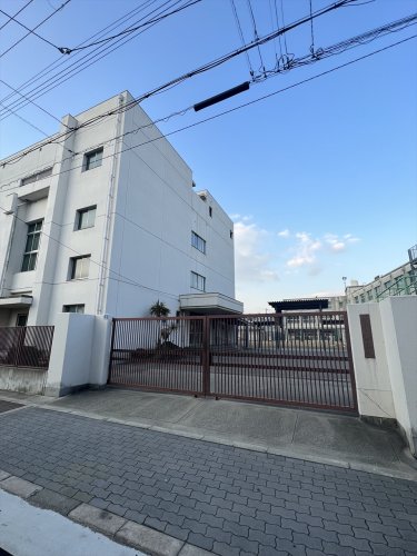 小学校　大阪市立中浜小学校（小学校）まで297m