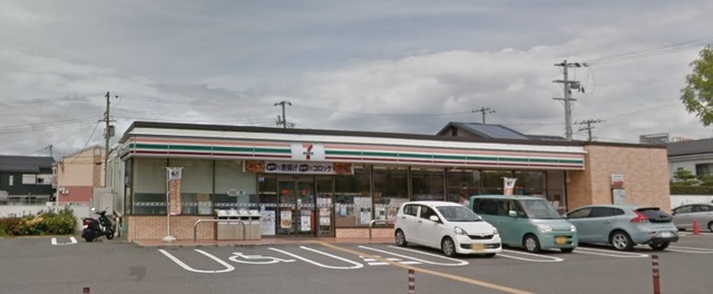 コンビニ　セブンイレブン鳳西町2丁（コンビニ）まで1058m
