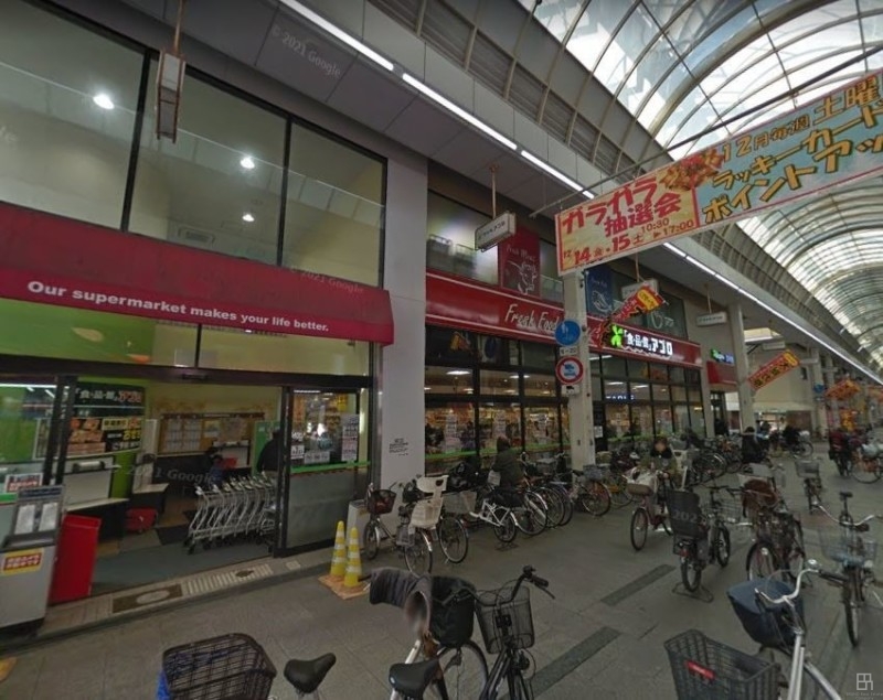 スーパー　食品館アプロ加賀屋店（スーパー）まで222m