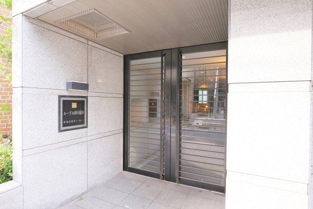 エントランス　ルーブル西早稲田　豊島区高田1