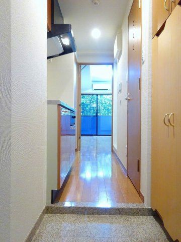 玄関　（別タイプ参考写真）ルーブル西早稲田　豊島区高田1