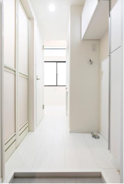 玄関　シンプルで使いやすい玄関です