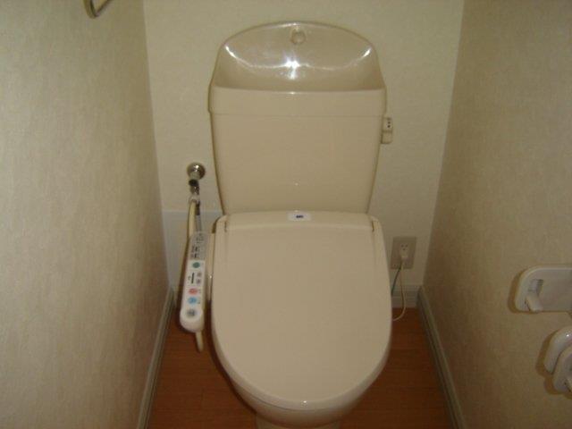 トイレ　シャワー付トイレ